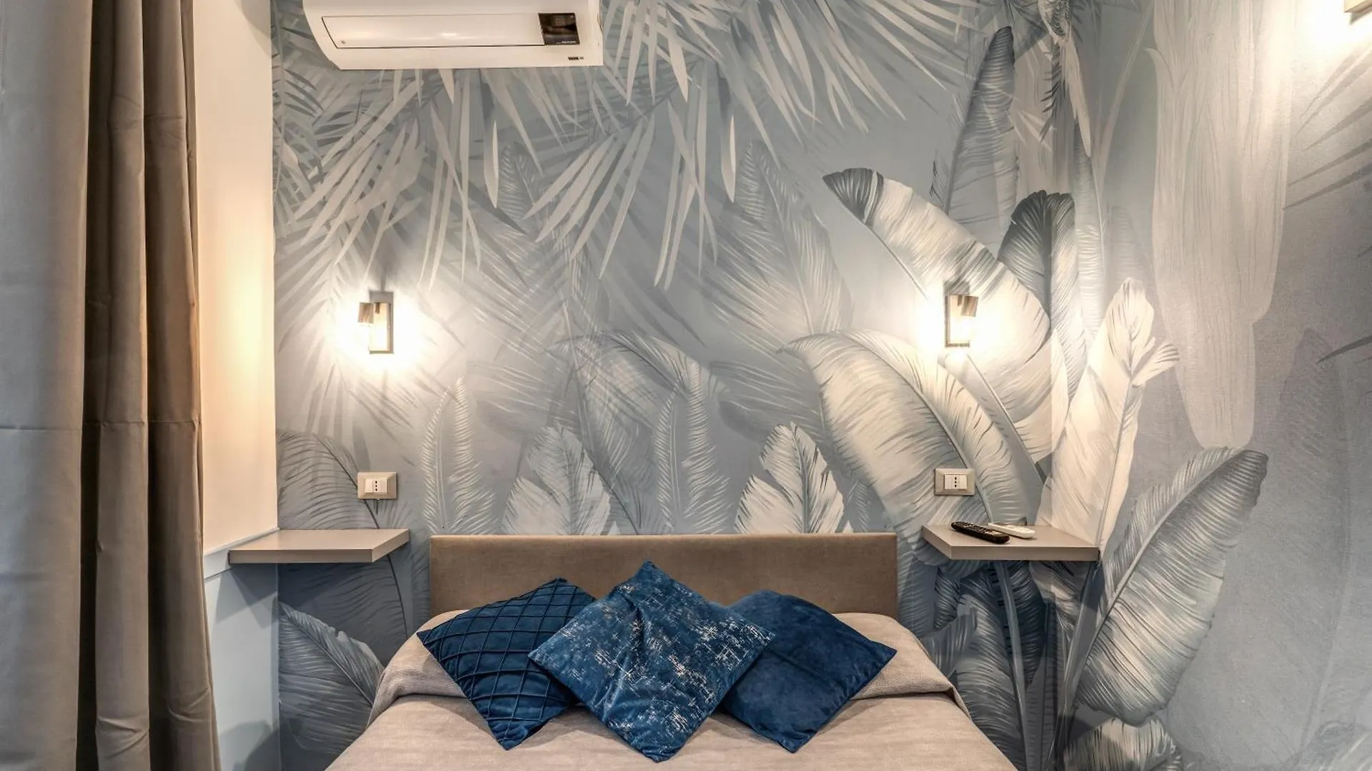 Kira Luxury Apartment With Terrace Rom