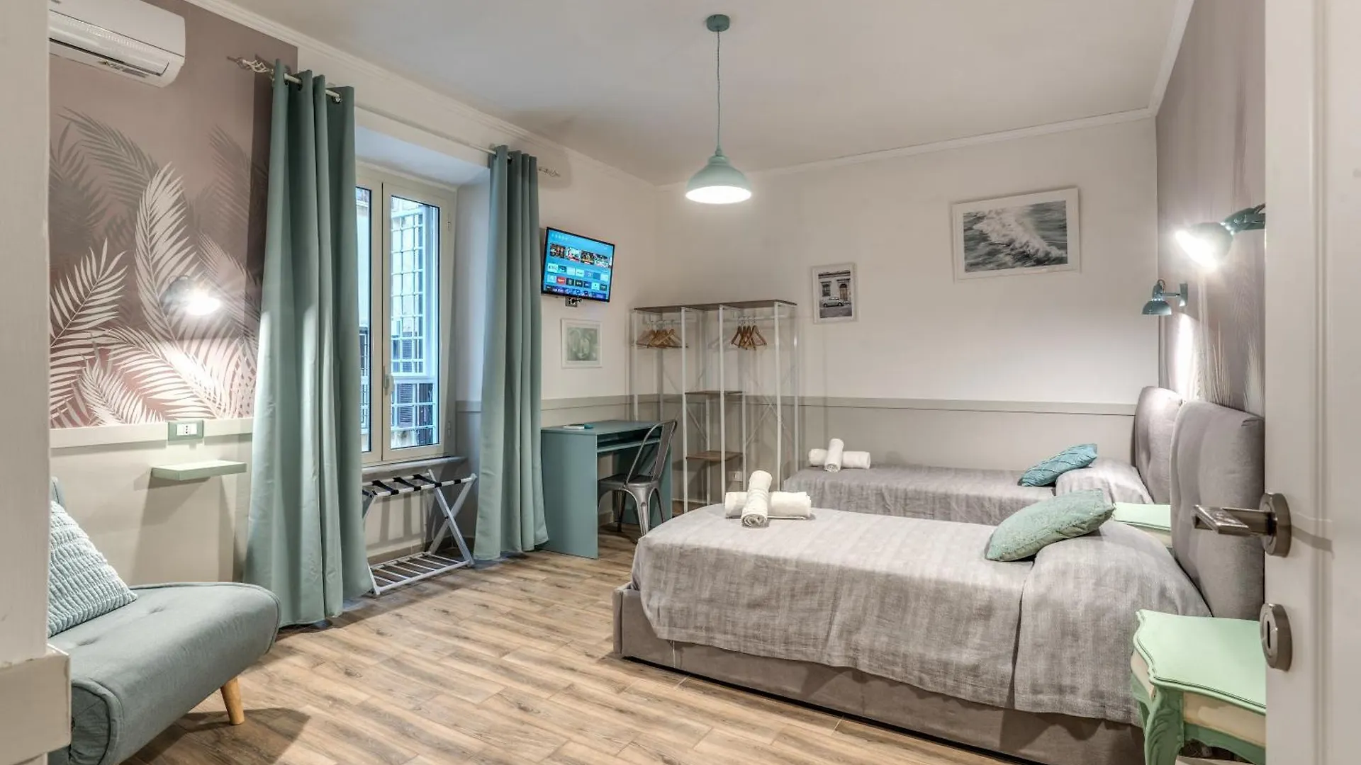 Kira Luxury Apartment With Terrace Rom